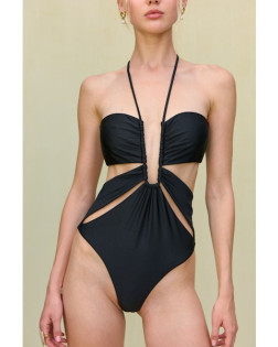 HOLLIS ONE PIECE