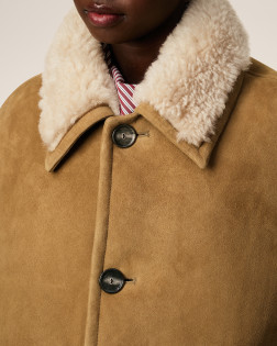 VESTE BOUTONNEE EN SHEARLING FINITION SUEDE