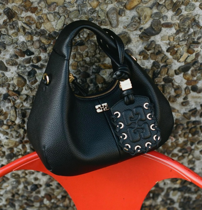 New Hobo Mini Bag @ganni 🍌 #gannibags