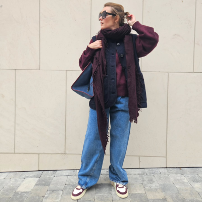 Blue & Burgundy, l\'élégance dans le contraste. 🍇\n\n#agoldejeans #kujten #autry #autryglobal #jeromedreyfuss #ameantwerp #falierosarti #aufuseau...