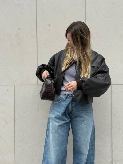 Discover the new #agolde jeans 👖